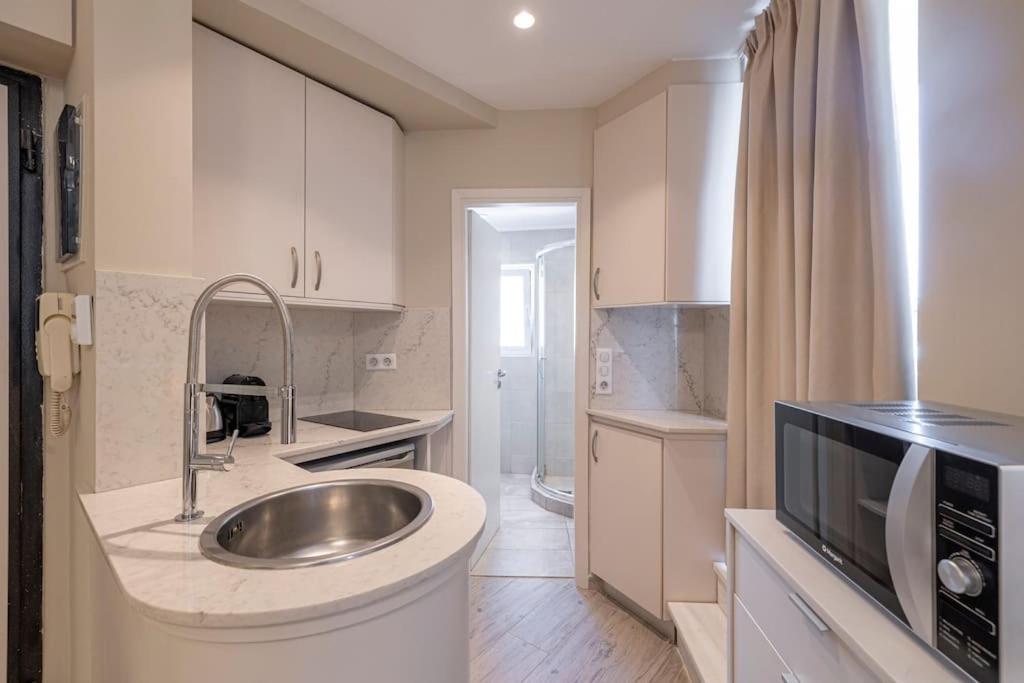Appartement Penthouse In The Heart Of Athènes Extérieur photo